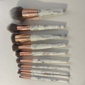 Marble BH Cosmetics Brushes